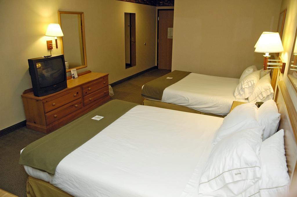 Pellston Lodge ห้อง รูปภาพ
