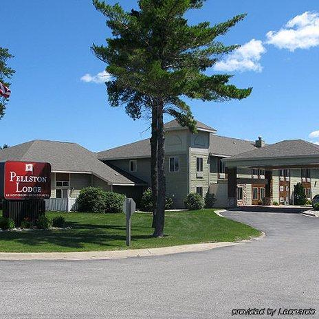 Pellston Lodge ภายนอก รูปภาพ